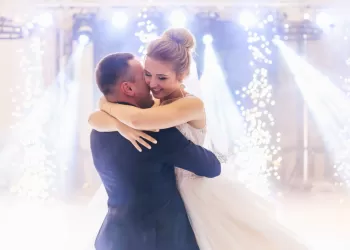 2024'ün En İyi Düğün Dansı Müziği- Bu Yıl Düğünlerin En Çok Tercih Edilen Dans Şarkısı Hangisi Olacak?