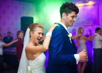 Rockn Roll Düğün Dansı Videoları –Videolar İle Akrobatik Bir Dans: Rockn Roll