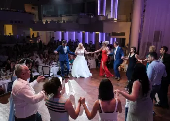 Sirtaki Düğün Dansı - Düğününüzde Yunan Ezgileriyle Sirtaki Yapın!