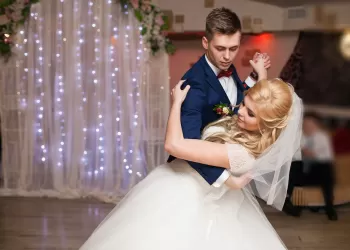 Dans Yeteneğim Yok Nasıl Düğün Dansı Yapabilirim Diyenlerin Aradığı Cevap Burada!