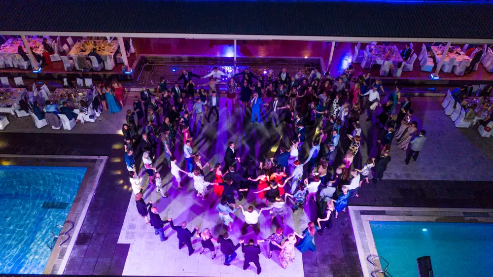 düğün dansı sirtaki kursları