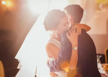 En İyi Türkçe Düğün Dansı Şarkıları Neler?