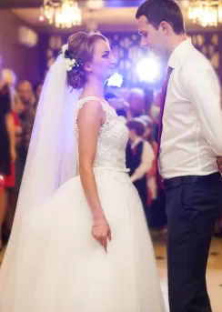 zeybek düğün dansı kursu fiyatları