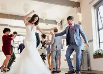 Eğlenceli Düğün Dansları