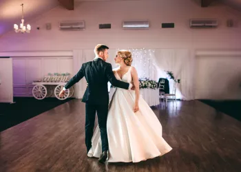 En Romantik Düğün Dansları